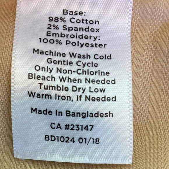 Talbots Cream Off-White Embroidered Butterfly Perfect Short 10.5" (Size 16) - Picture 9 of 10